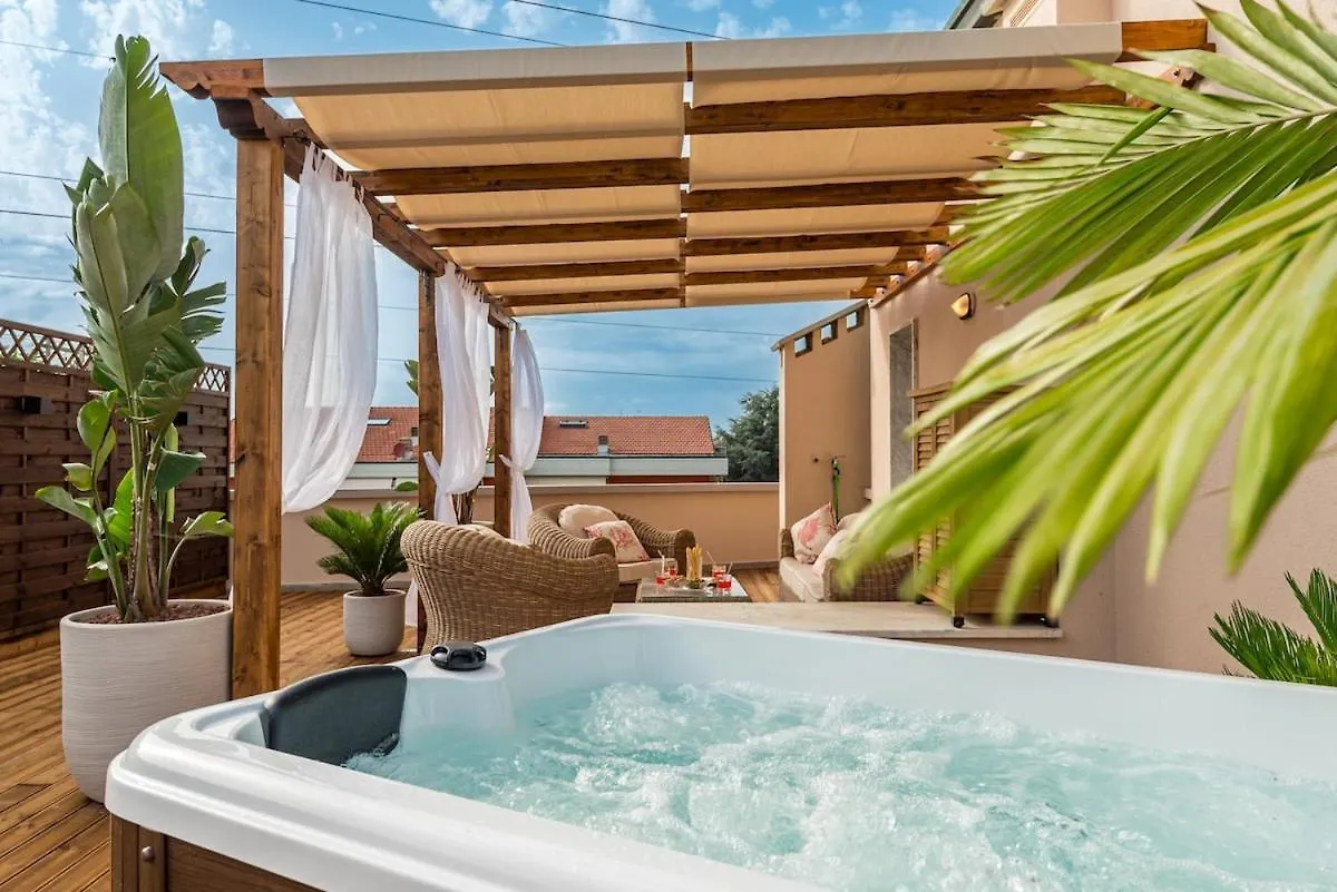 Rooftop Sealavie, Viareggio Jacuzzi E Terrazza Privata